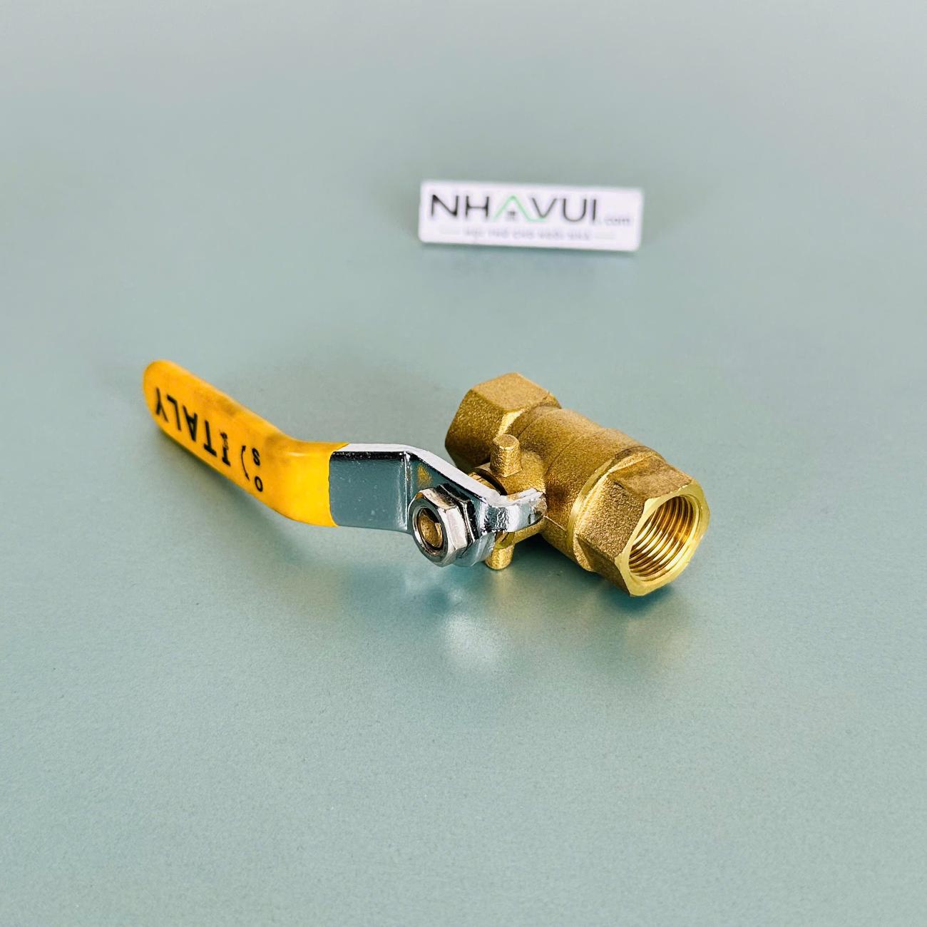 Van bi đồng Italy 1/8"–2" – dùng khóa và đóng mở dòng nước