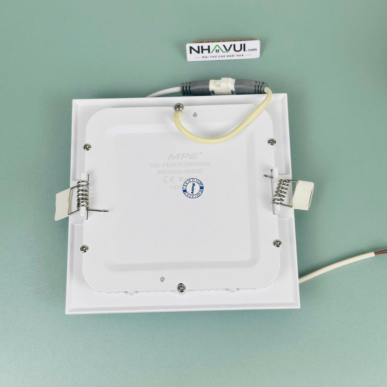 LED Panel vuông ốp nổi MPE Seri SSPL2 12W–24W