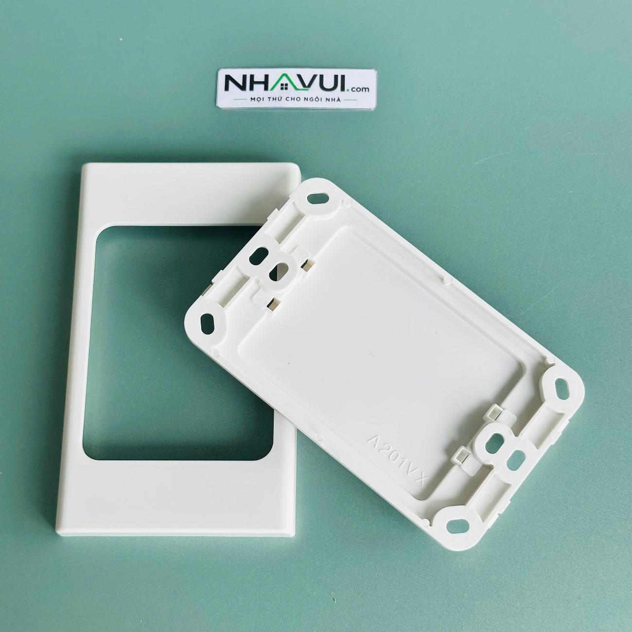 Mặt nạ trơn MPE A201VXN 120x72mm