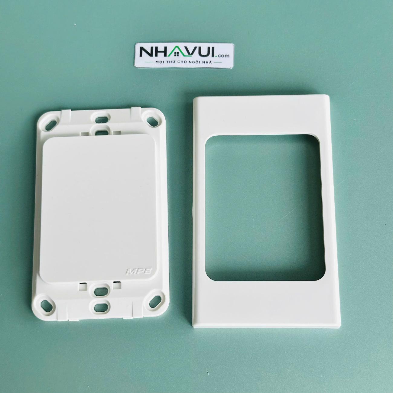Mặt nạ trơn MPE A201VXN 120x72mm