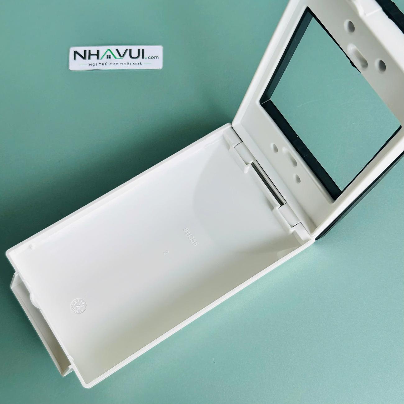 Mặt che phòng thấm nước MPE A223V
