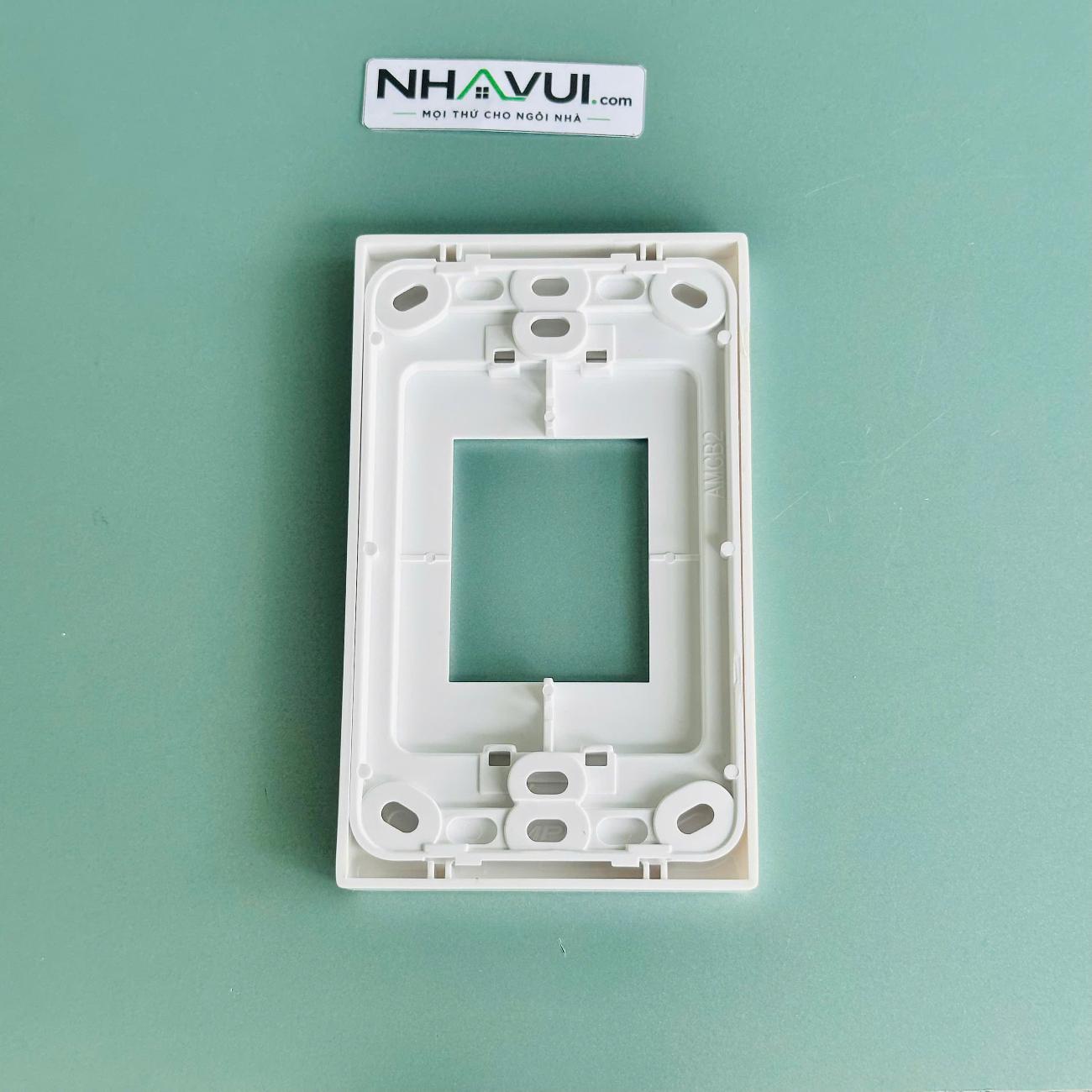 Mặt dùng cho MCB MPE A20 Plus AMCB1N/AMCB2N