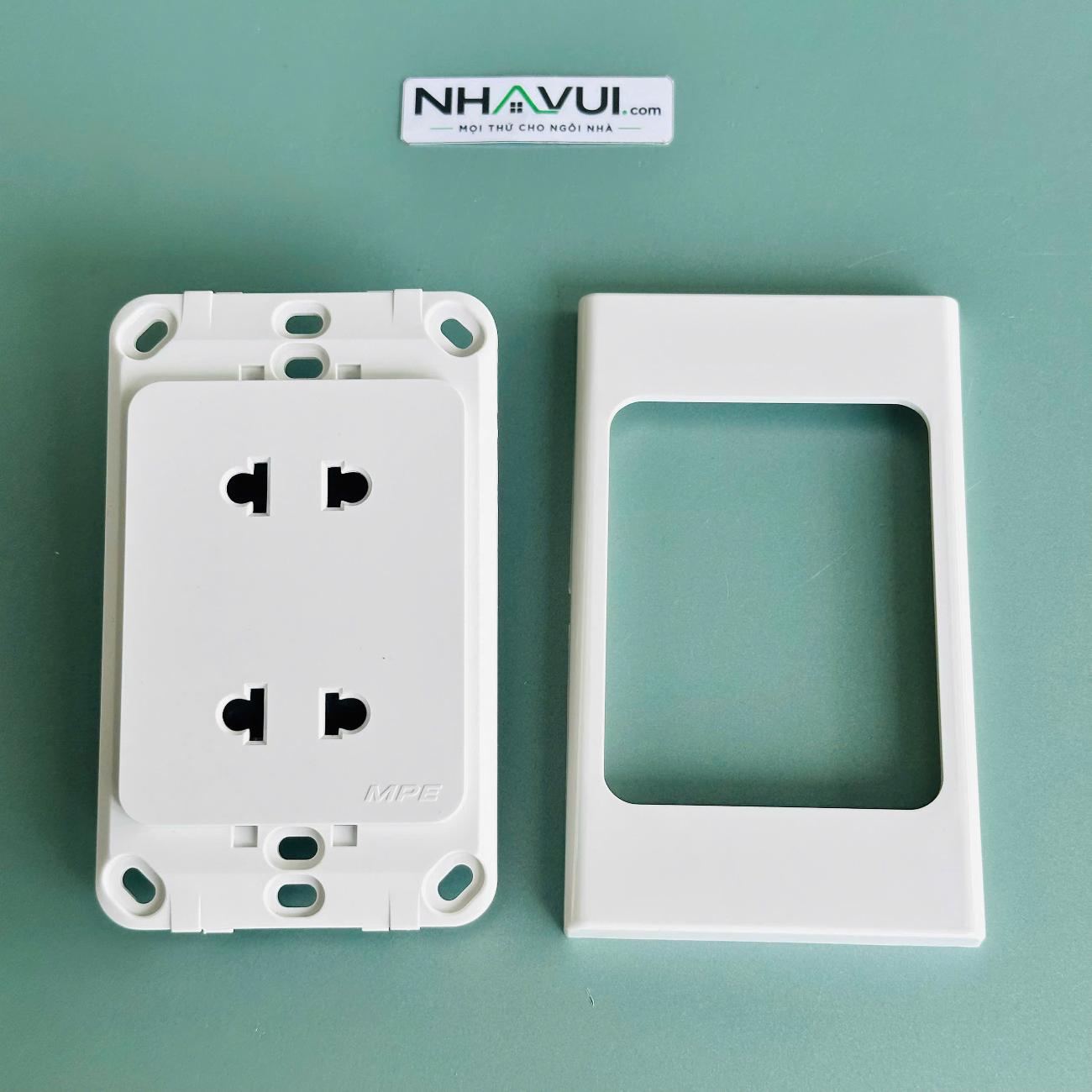 Ổ cắm đôi 2 chấu đế liền MPE A20US2N 16A