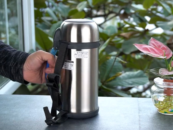 Bình giữ nhiệt Zojirushi SF-CC20 2 lít