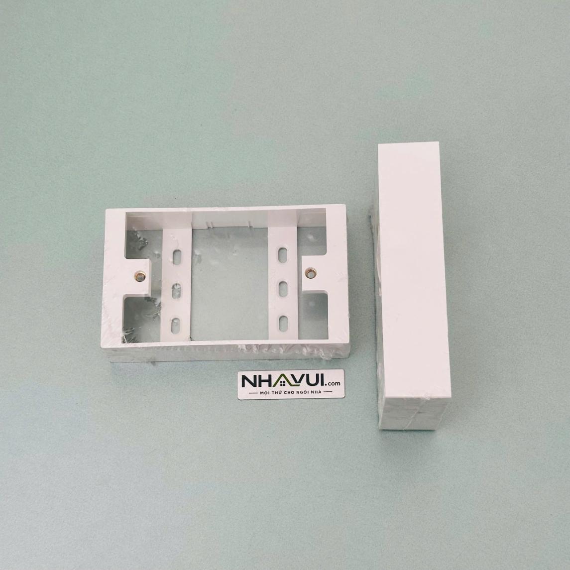 Đế nổi MPE AK2237N-1 dùng cho mặt, ổ cắm A20 loại mỏng 28mm