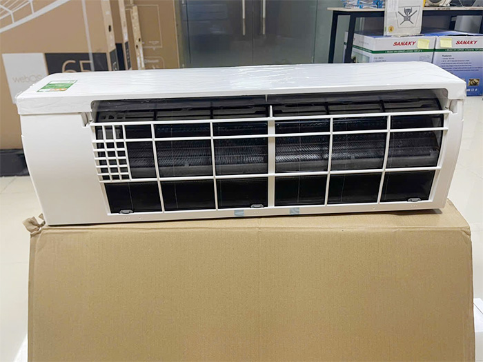 Điều hòa Daikin 1 chiều 9.000BTU FTF25XAV1V/RF25XAV1V