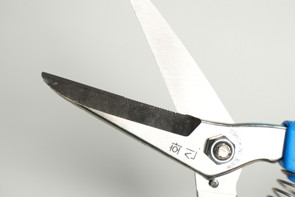 Kéo cắt đa năng HWASHIN P-800 200 mm