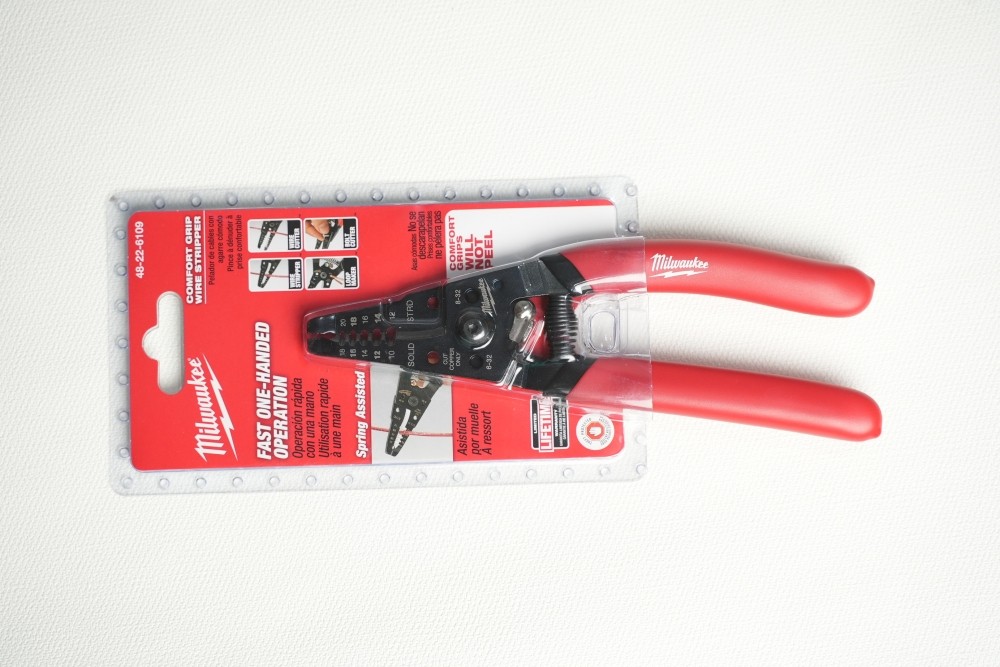 Kìm tuốt dây điện Milwaukee 48-22-6109 dài 180 mm