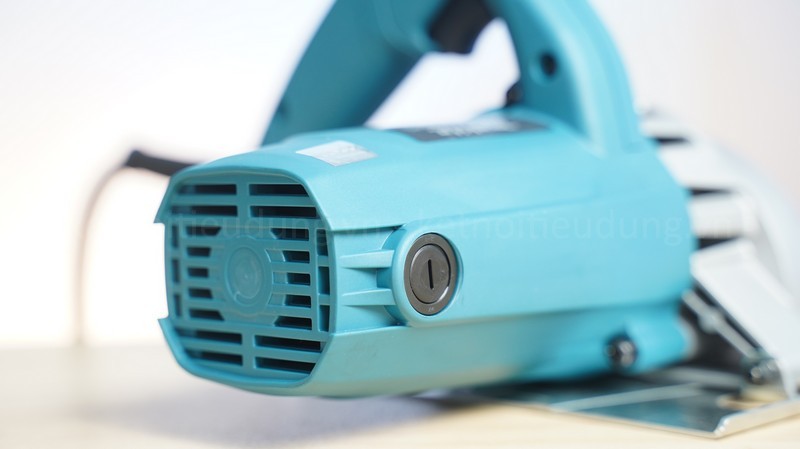 Máy cắt gạch đá Makita 4100NH3 1200W đĩa 110 mm