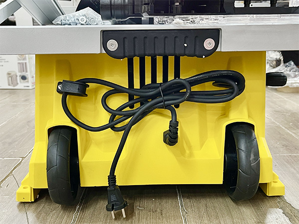 Máy cưa bàn Stanley SST1801 1800W