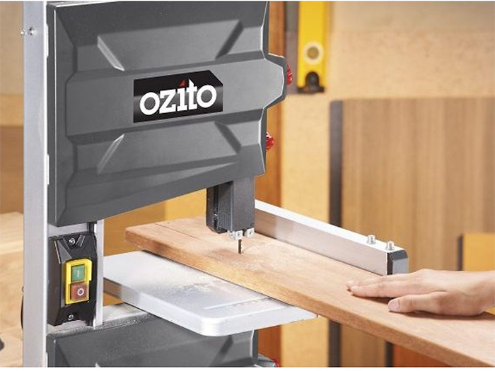 Máy cưa lọng bàn Ozito BSW-2581