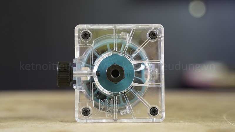 Máy đánh cạnh Makita M3700B 530W – cốt 6,35 mm, phay sâu 0–42 mm