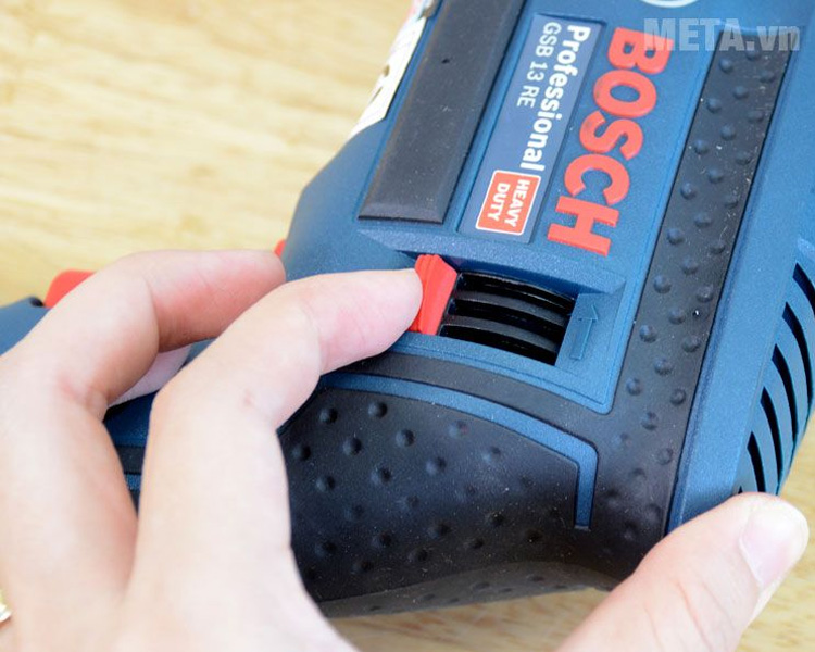 Máy khoan động lực Bosch GSB 13 RE kèm bộ 100 món (06012271K3)