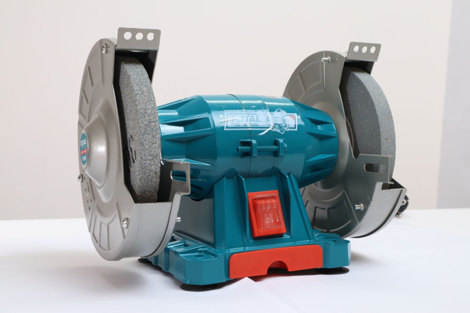 Máy mài để bàn 2 đá Total TBG15015 150W đá 150 mm