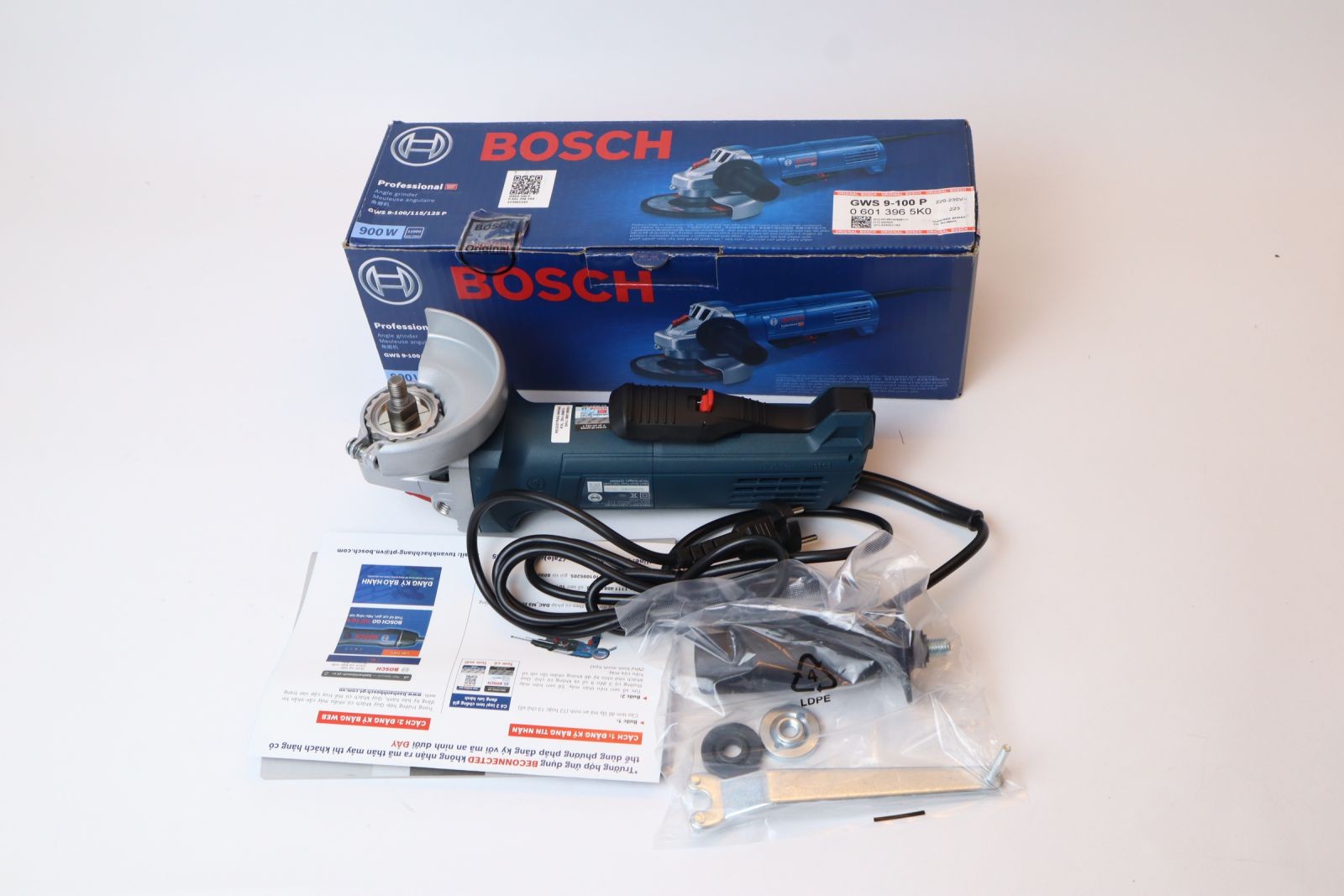 Máy mài góc Bosch GWS 9-100 P 900W đĩa 100 mm, công tắc an toàn (06013965K0)