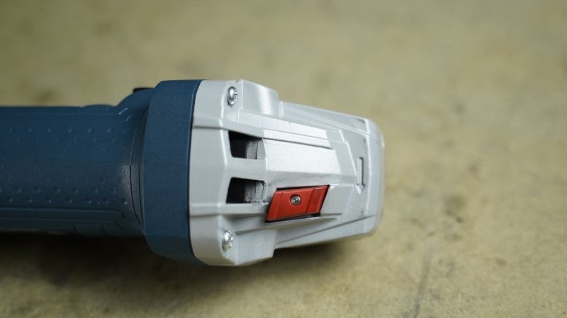 Máy mài góc Bosch GWS 900-100 900W đá 100 mm 06013960K0