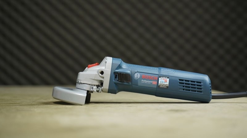 Máy mài góc Bosch GWS 900-125S 900W – đá 125 mm, điều chỉnh tốc độ