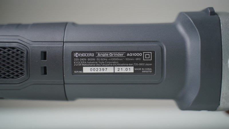 Máy mài góc Kyocera AG1000 900 W đá 100 mm