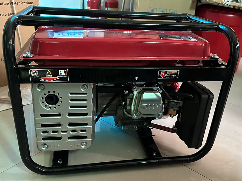 Máy phát điện chạy xăng Kyo Power THG3900KX 3KVA
