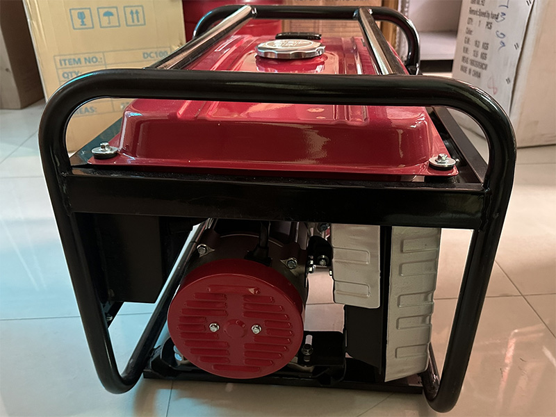 Máy phát điện chạy xăng Kyo Power THG3900KX 3KVA