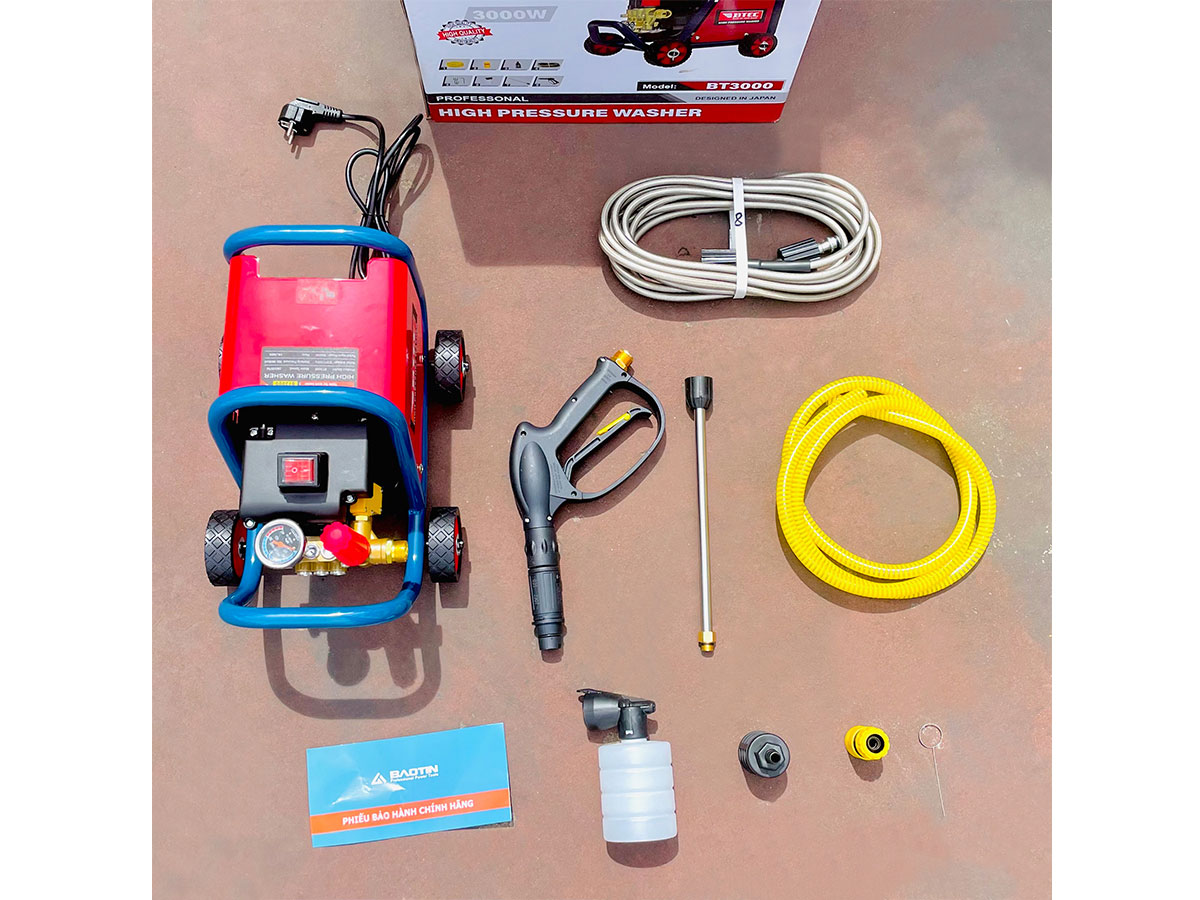 Máy rửa xe BTEC BT3000 có chỉnh áp