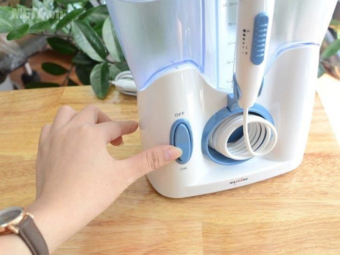 Máy tăm nước sóng siêu âm Maxcare Max 456 Plus