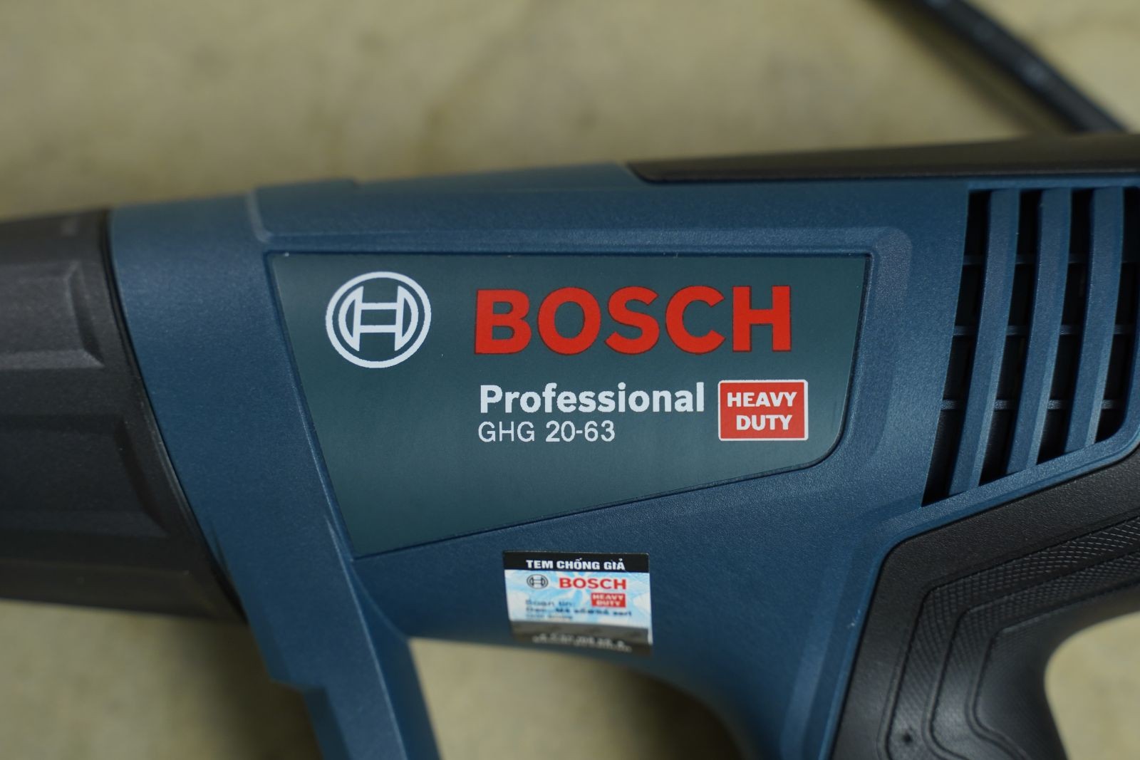 Máy thổi hơi nóng Bosch GHG 20-63 2000W – 50–630°C