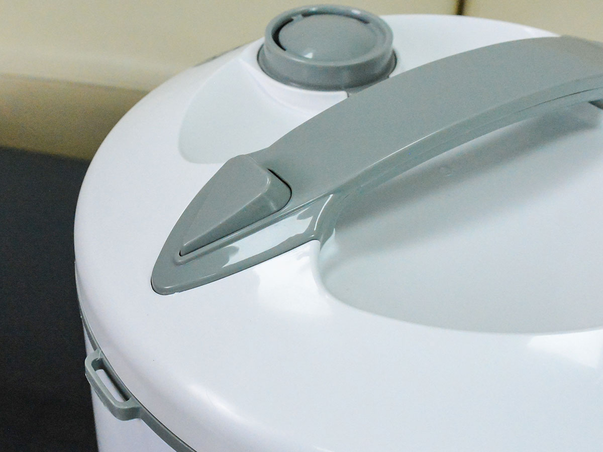 Nồi cơm điện Sunhouse SHD8602 1,8 lít