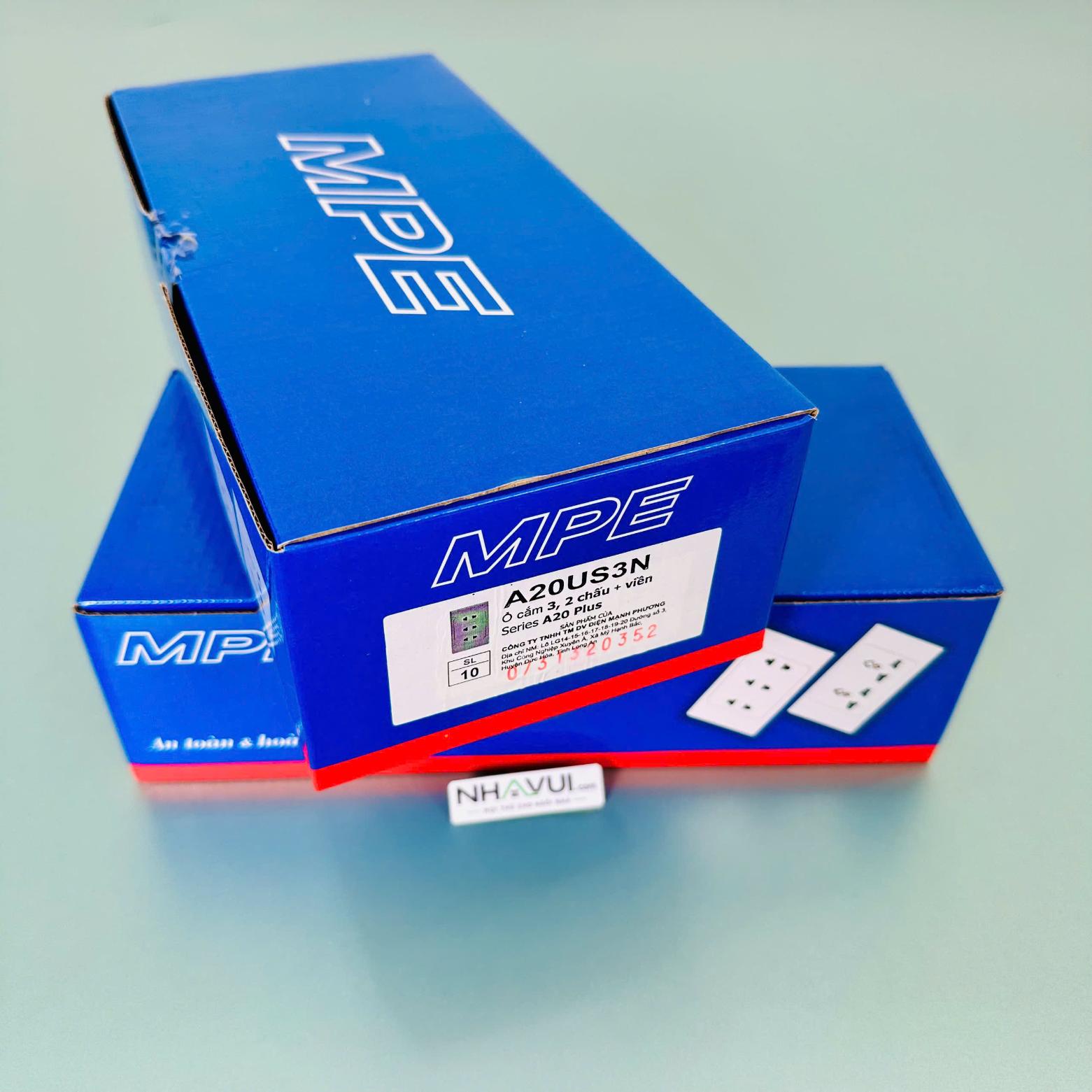 Ổ cắm ba 2 chấu đế liền MPE A20US3N 16A