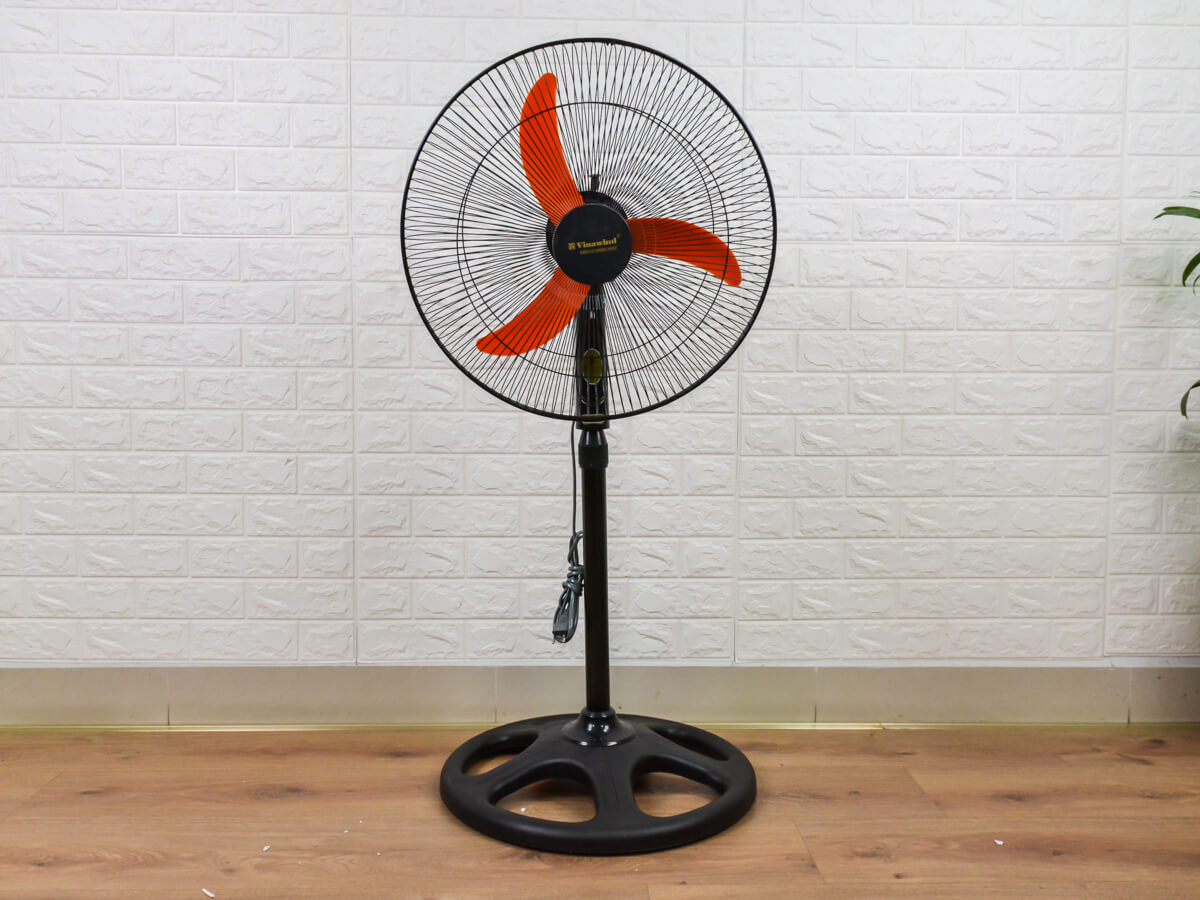Quạt cây Vinawind 450-ĐM sải cánh 45cm