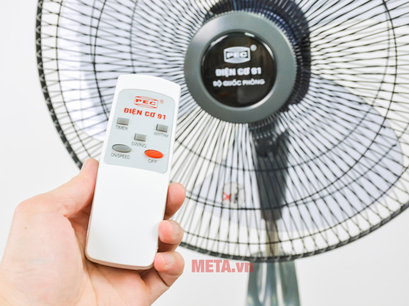 Quạt đứng điều khiển từ xa Điện Cơ 91 QĐ-KMA