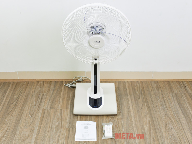 Quạt lửng Hatari HT-S16R2 có điều khiển