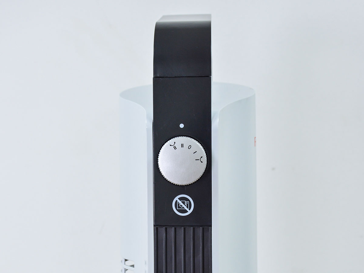 Quạt sưởi gốm Ceramic để sàn FujiHome FH2000M