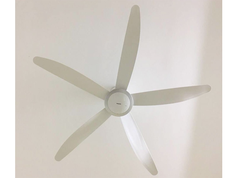 Quạt trần Panasonic 5 cánh F-60TDN động cơ DC