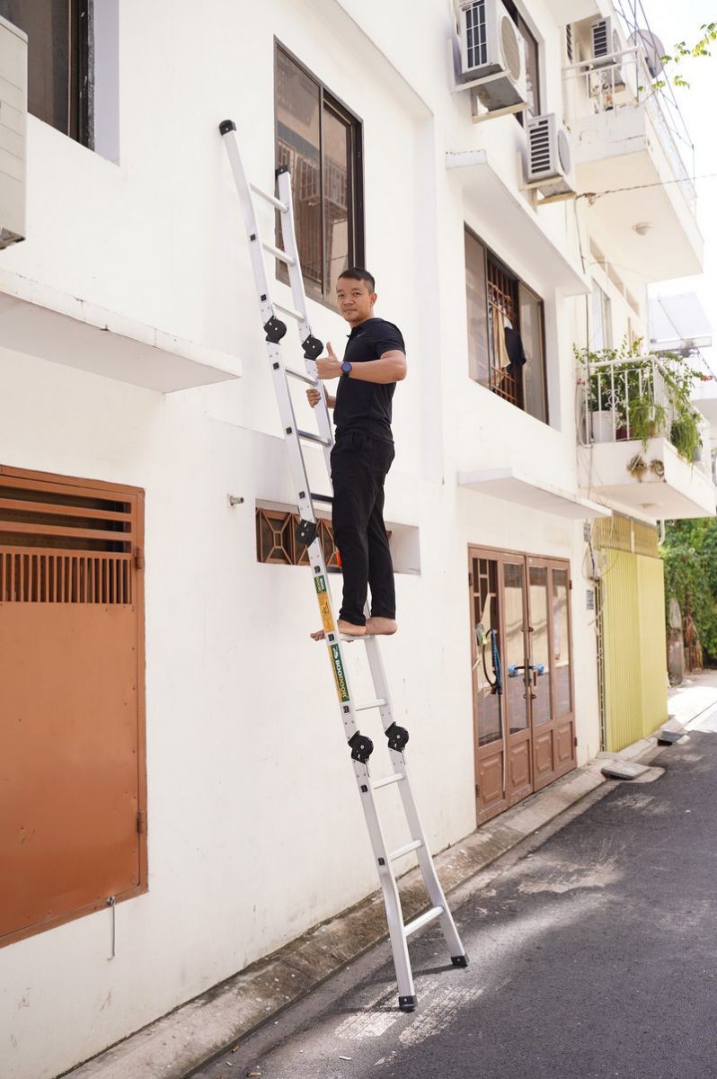 Thang nhôm gấp 4 khúc Boodoor GK25 chữ A 2,5 m, chữ I 5 m, tải 150 kg