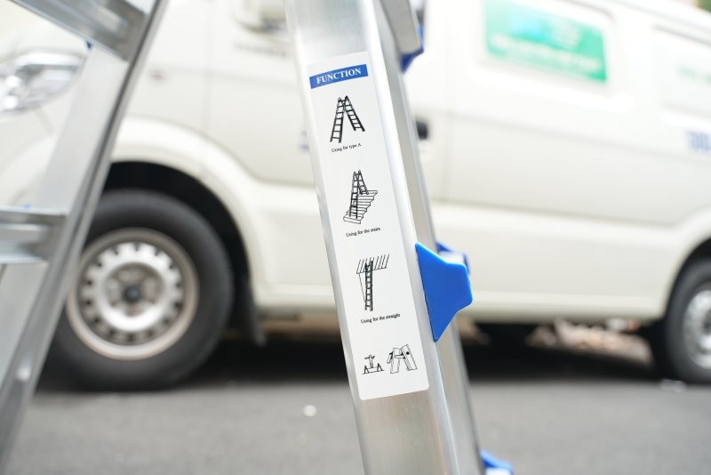 Thang nhôm gấp đa năng Nikawa NKE-44 2 x 4 bậc – chữ A 2,01 m, chữ I 4,14 m