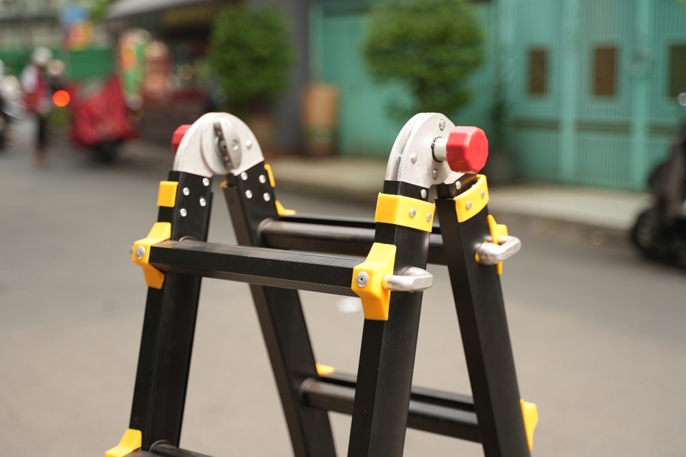 Thang nhôm rút chữ A Boodoor MS25 khóa 3 ngàm – chữ A 2,5 m, chữ I 5 m