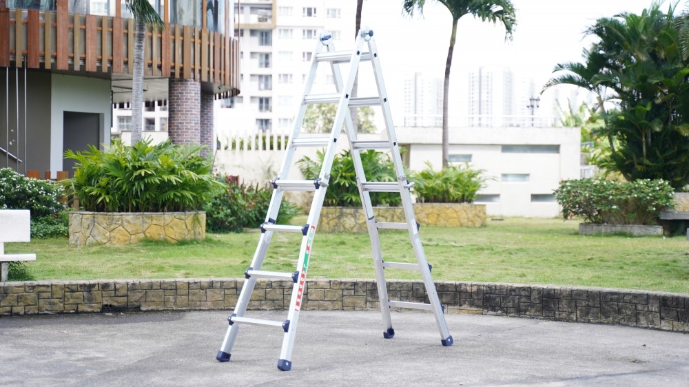 Thang nhôm rút chữ A đa năng IG NTS-44 – chữ A 127–213 cm, chữ I 260–441 cm