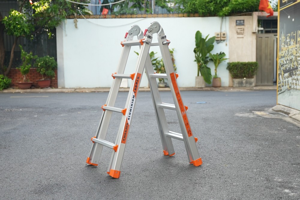 Thang nhôm rút đôi chữ A Nakata TY4A (chữ I 4.0 m, chữ A 2.0 m)