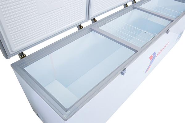Tủ đông Sanaky Inverter 1300 lít VH-1399HY3 3 cánh